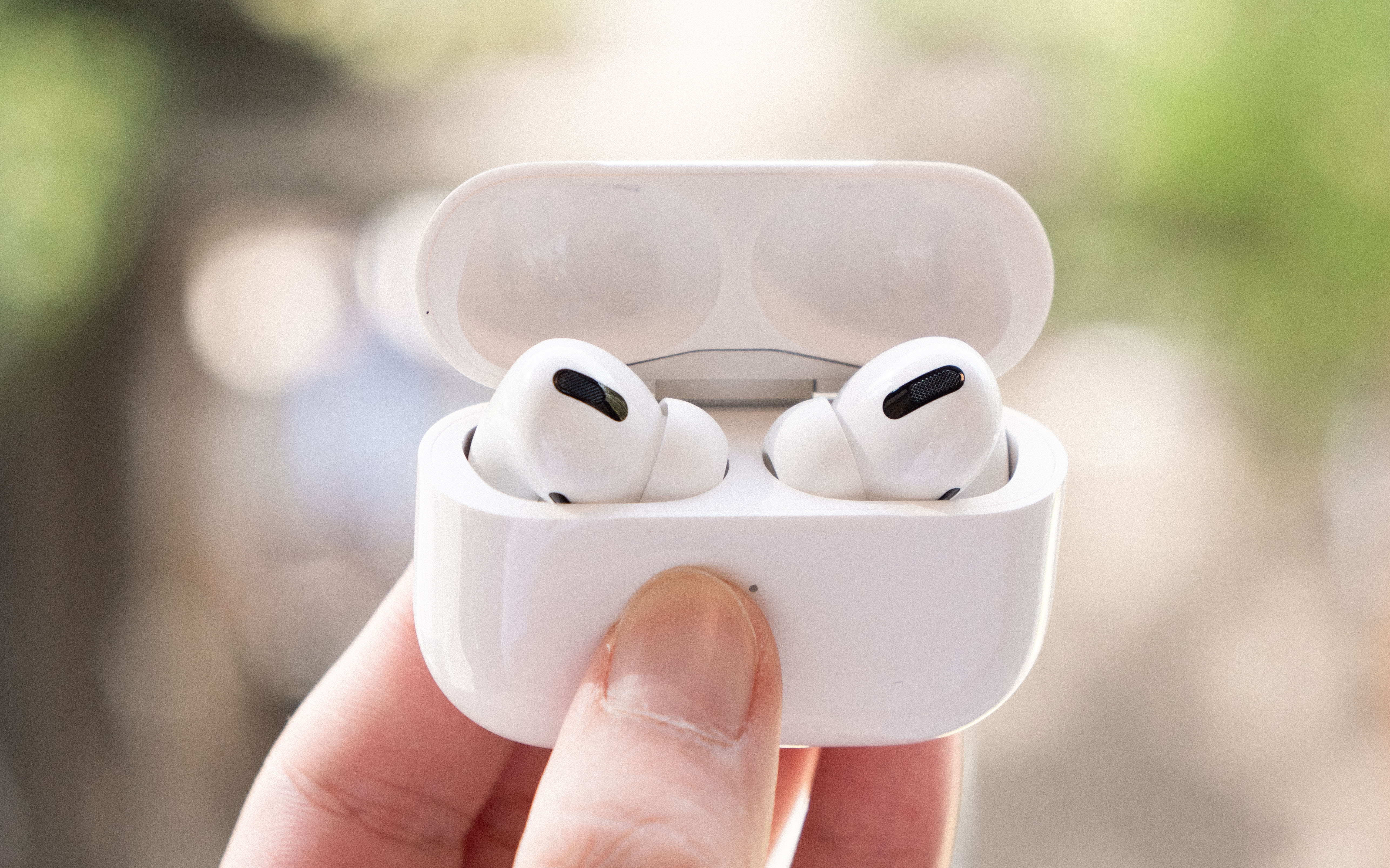 AirPods Pro 一登場即巔峰，為何它是綜合體驗(yàn)最好的降噪耳機(jī)？